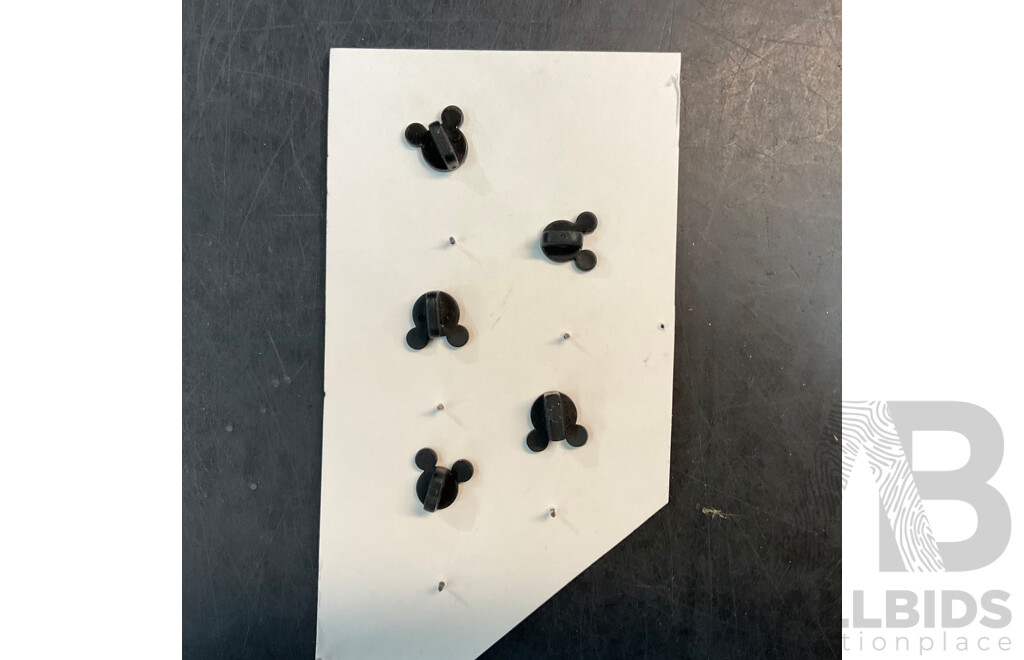 Star Wars Jabba the Hutt's Hookah Pipe 1983 Authentic Kenner Accessory Pack & ET, Sitich, Disney Haunted Mansion Pins & More