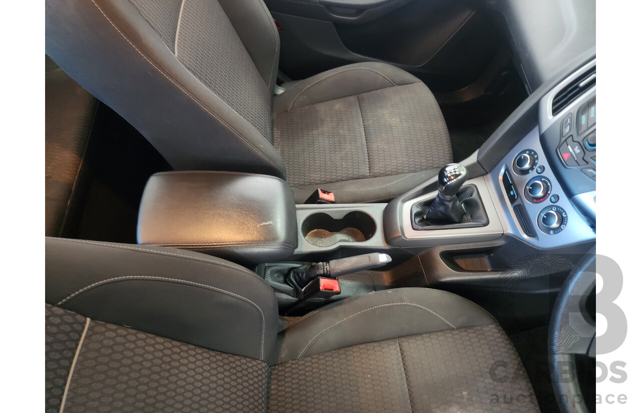 4/2013 Ford Focus Trend LW MK2 5d Hatchback Blue 2.0L