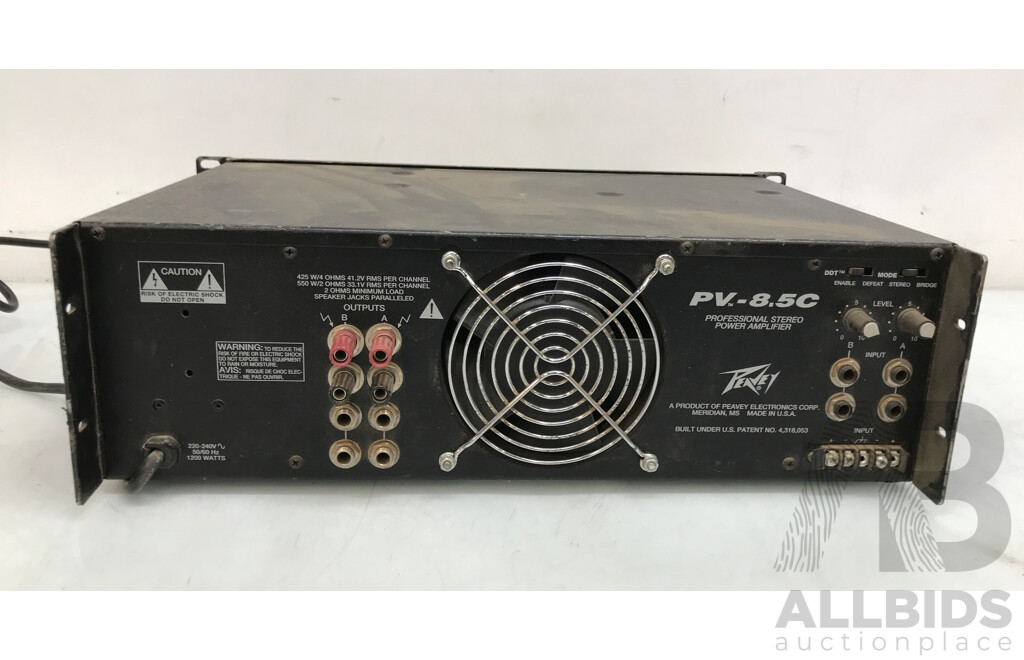 Peavey (PV-8.5C) 1100W Stereo Power Amplifier