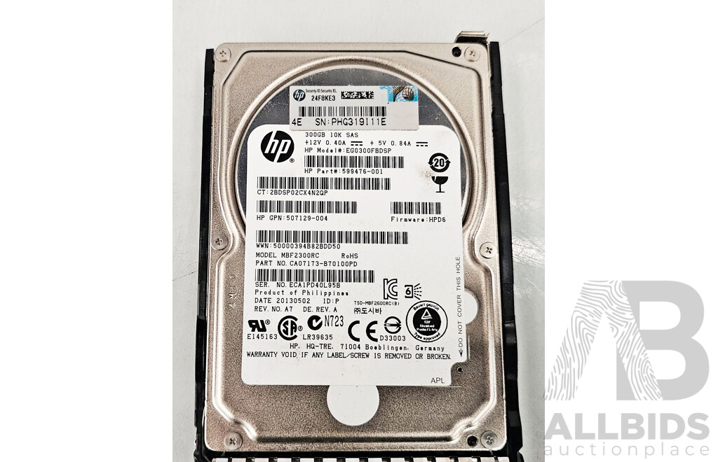 HP ProLiant DL360p Gen8 Dual Intel Xeon (E5-2640 0) 3.30GHz-3.50GHz 4-Core CPU 1RU Server W/ 48GB DDR3