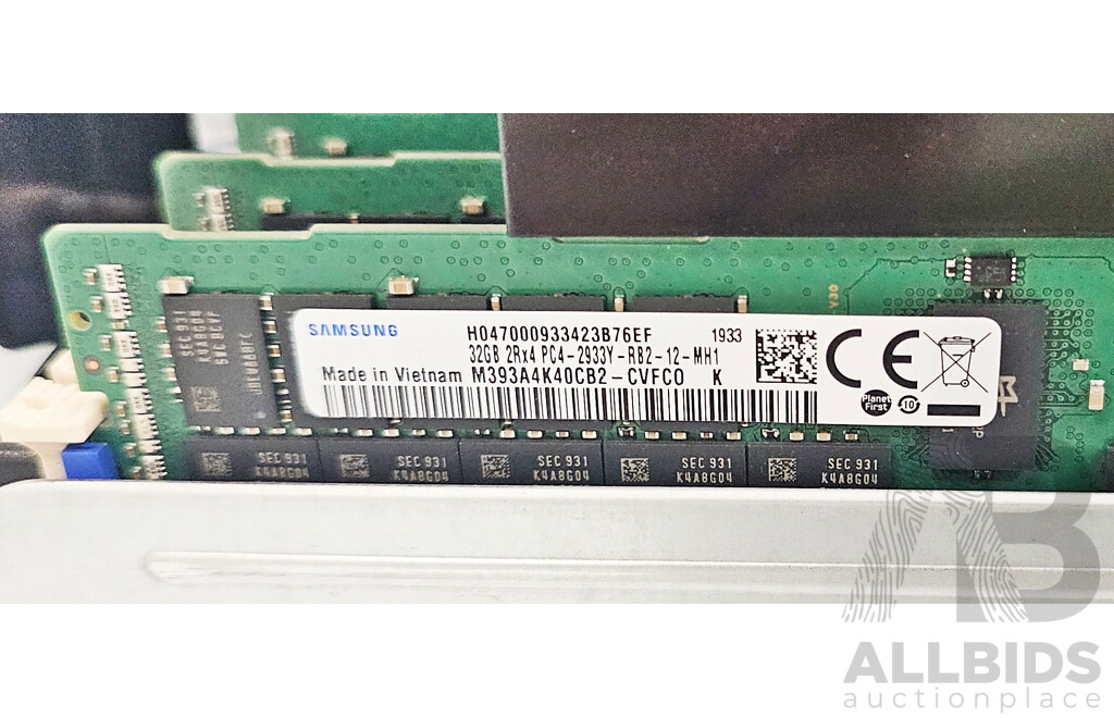 Nutanix (NXS2U2NL12G600) 2-Slot Multi-Node W/ 2 X Supermicro (X11DPT-B-G7-NI22) Nodes