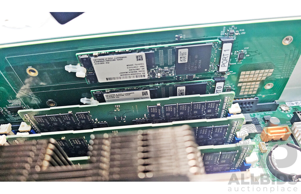 Nutanix (NXS2U2NL12G600) 2RU Dual-Node Server W/ 2x Dual Intel Xeon SILVER (4114) 2.2GHz-3.0GHz 10-Core CPU & 192GB DDR4 RAM Nodes