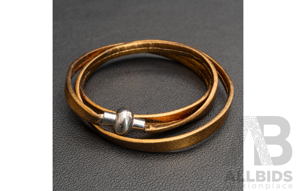 NEW - Torini Rainbow Triple Wrap gold Leather Bracelet with Magnetic Clasp