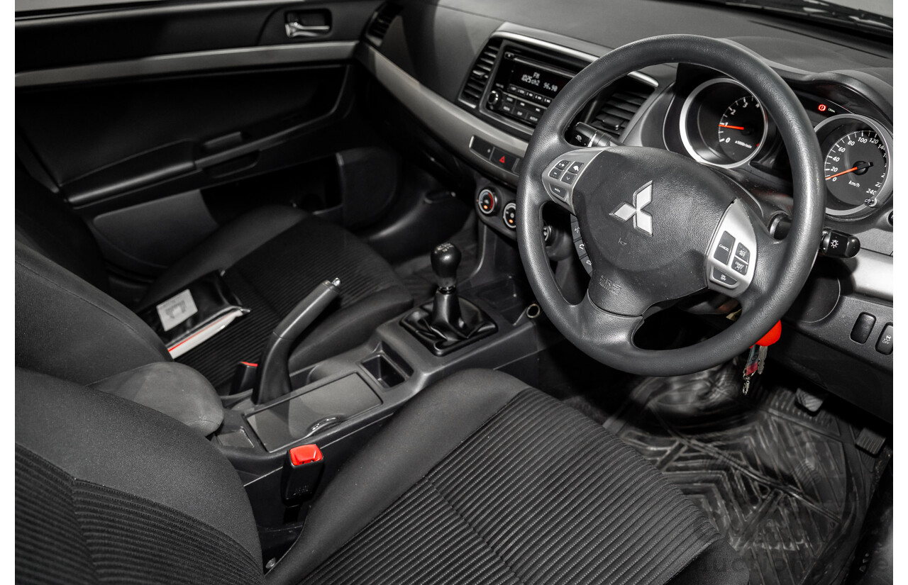 3/2014 Mitsubishi Lancer ES Sport CJ MY14.5 4d Sedan Warm Silver Metallic 2.0L