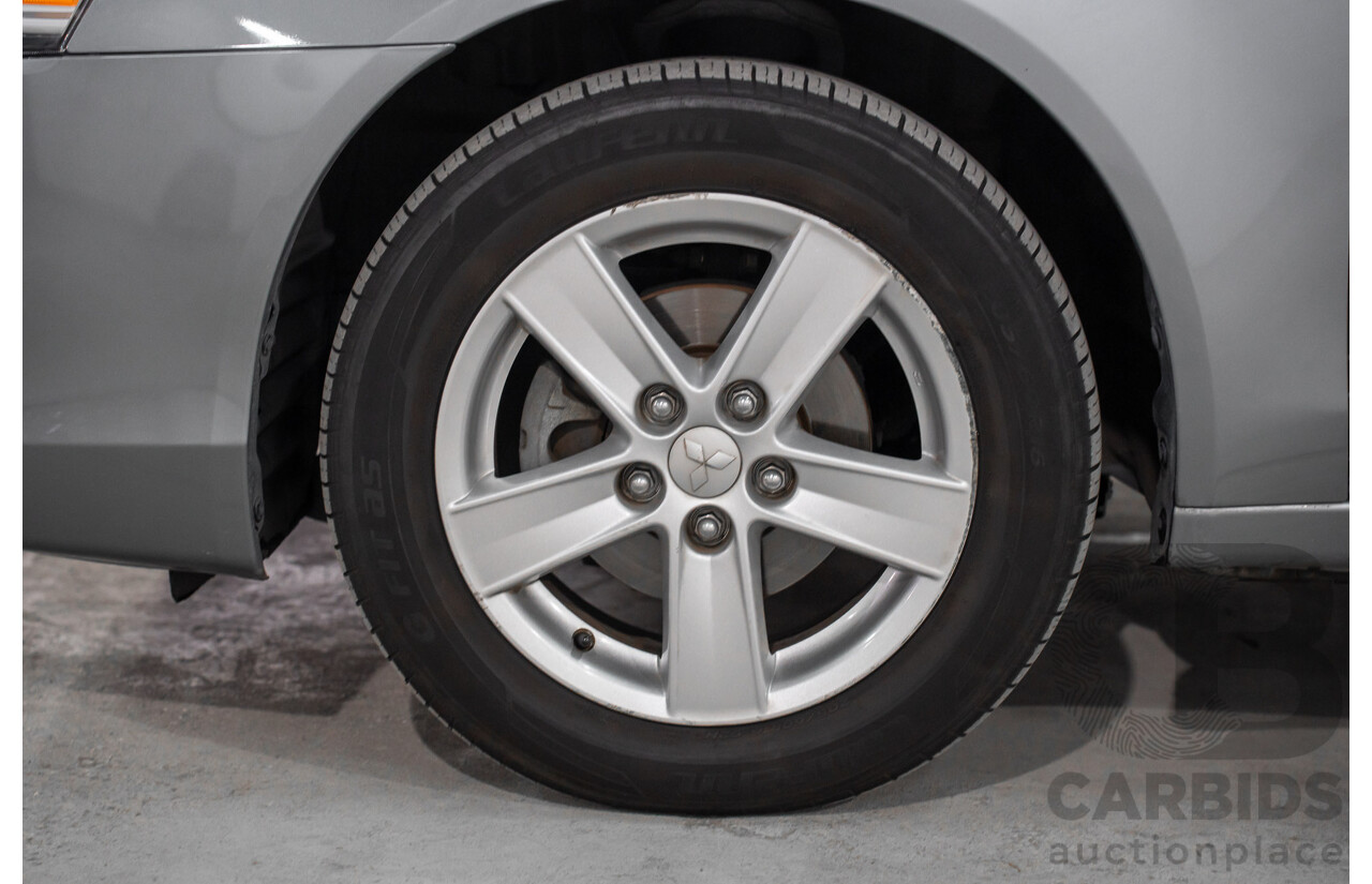 3/2014 Mitsubishi Lancer ES Sport CJ MY14.5 4d Sedan Warm Silver Metallic 2.0L