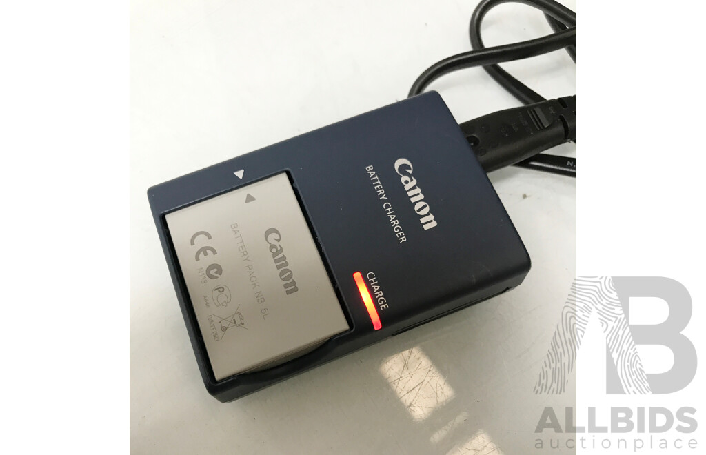 Canon PowerShot S110 Digital Camera with Battery Charger