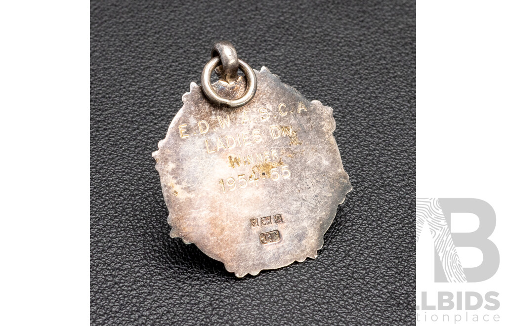 Vintage Sterling Silver Dartboard Pendant, James Fenton & Co, Birmingham 1954-55. Weight - 5.93gms