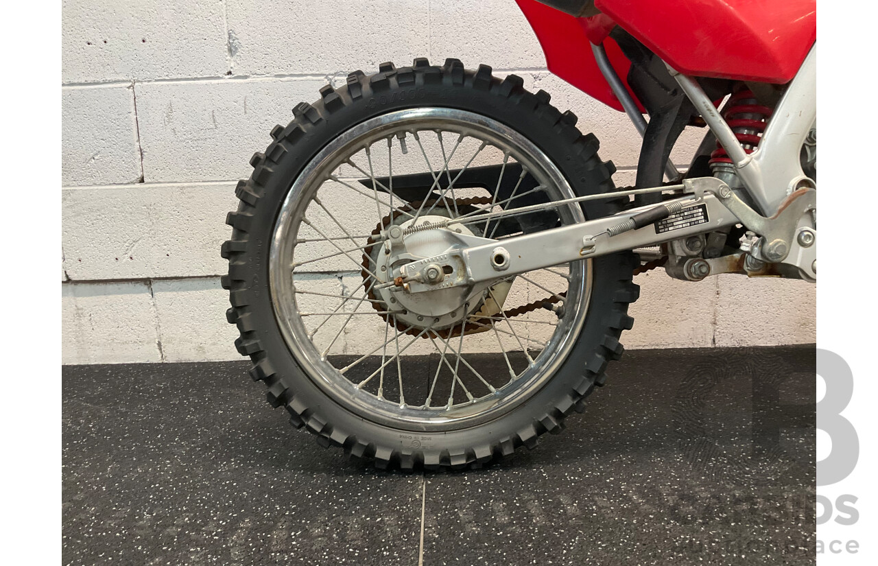 Honda CRF 125F Dirt Bike