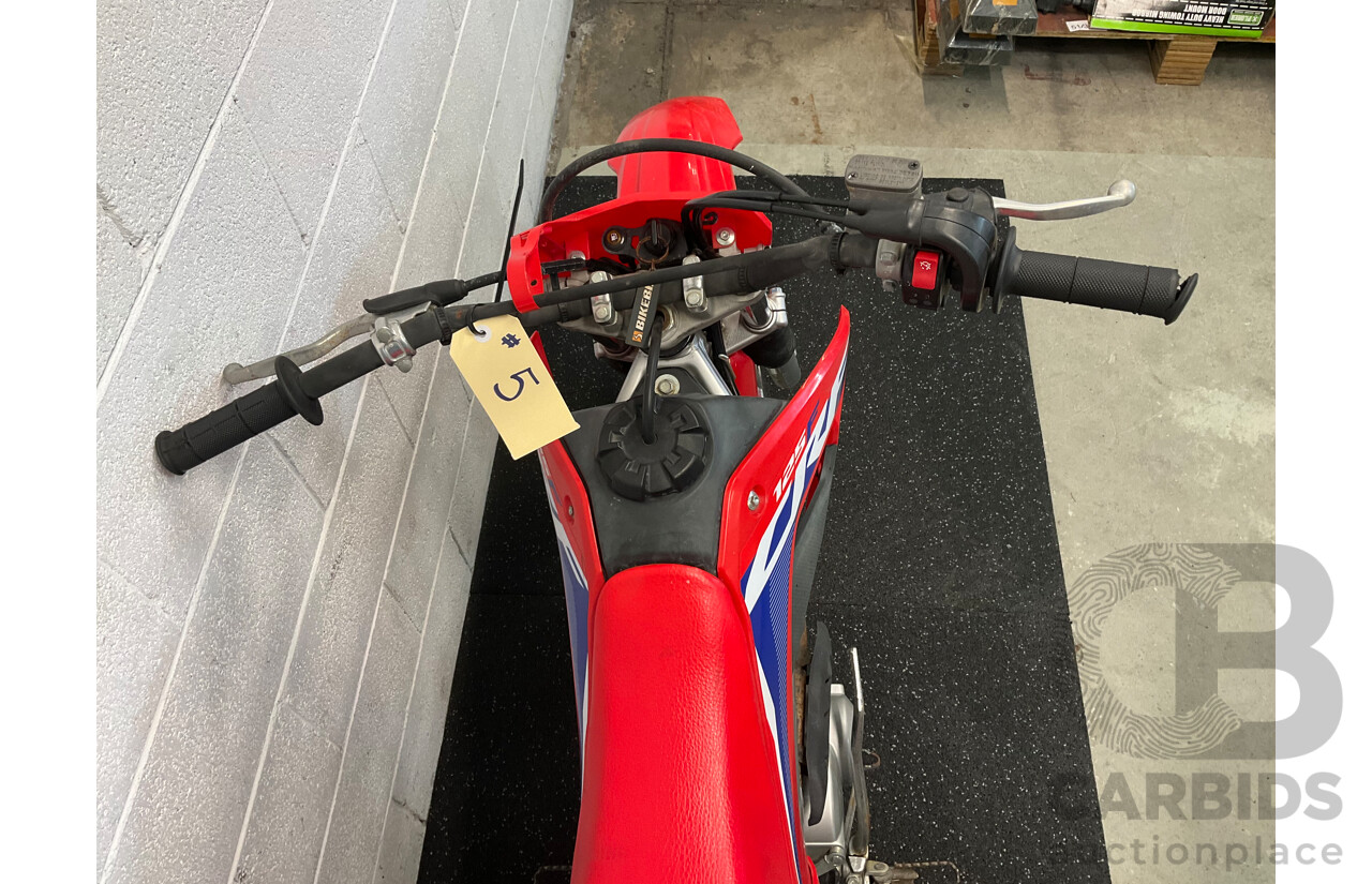 Honda CRF 125F Dirt Bike