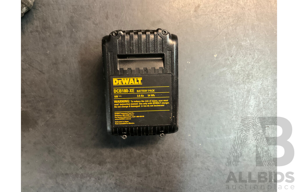 DeWALT Cordless Drill, Radio and Torch