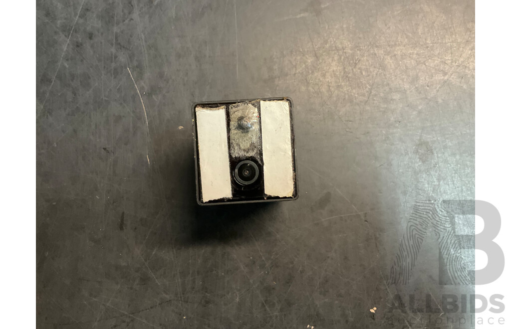 DeWALT Cordless Drill, Radio and Torch