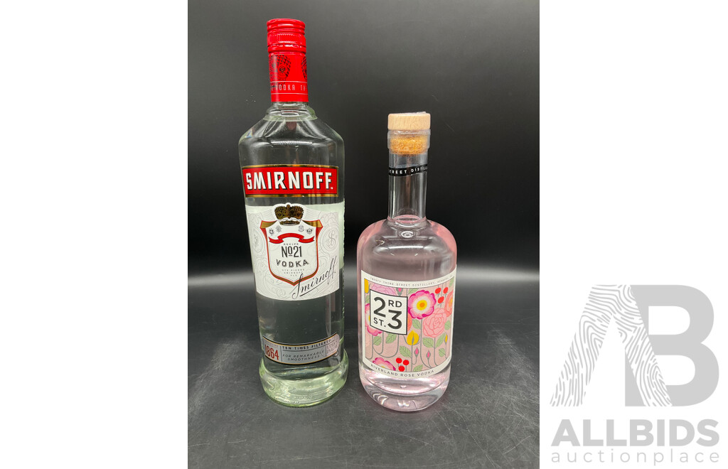 SMIRNOFF Vodka 1125ML, RIVERLAND Rose Vodka 700ml - Lot of 2