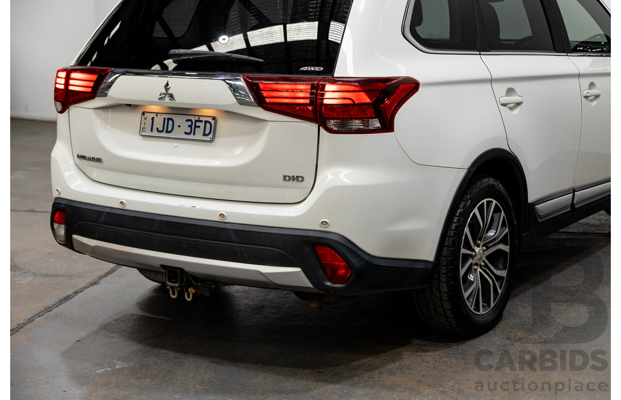 11/2016 Mitsubishi Outlander LS Safety Pack (4x4) ZK MY16 4d Wagon White Turbo Diesel 2.2L - 7 Seater