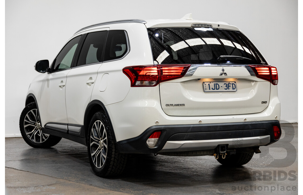 11/2016 Mitsubishi Outlander LS Safety Pack (4x4) ZK MY16 4d Wagon White Turbo Diesel 2.2L - 7 Seater