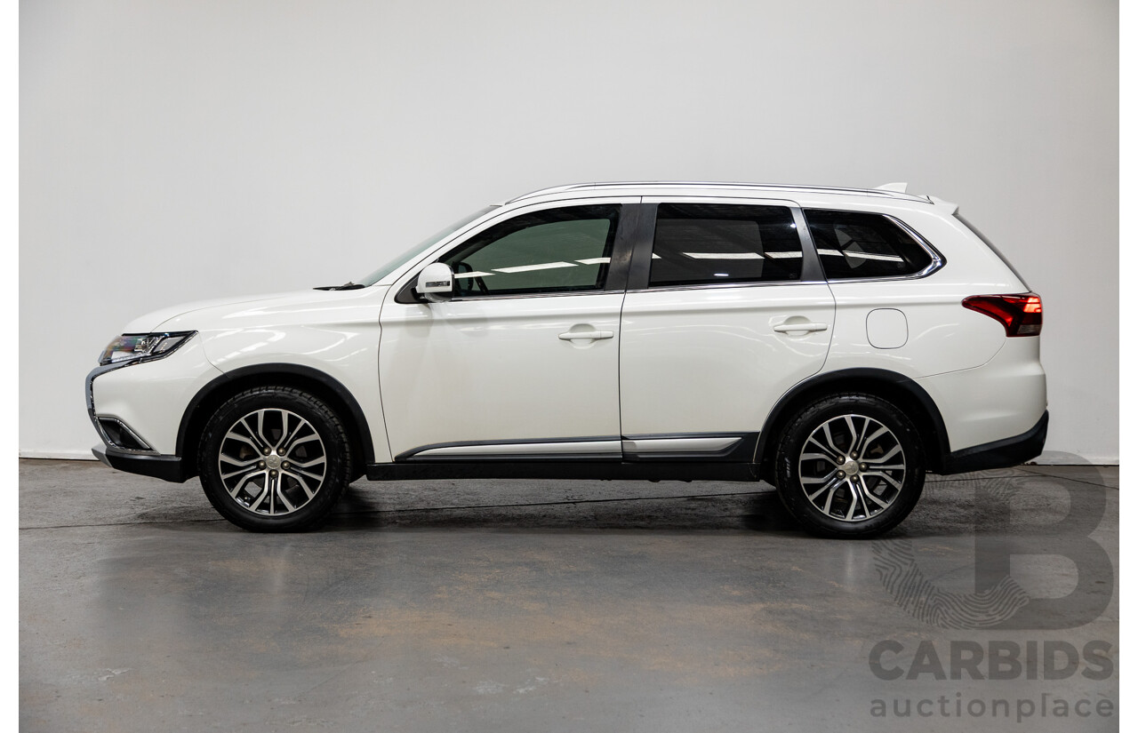 11/2016 Mitsubishi Outlander LS Safety Pack (4x4) ZK MY16 4d Wagon White Turbo Diesel 2.2L - 7 Seater