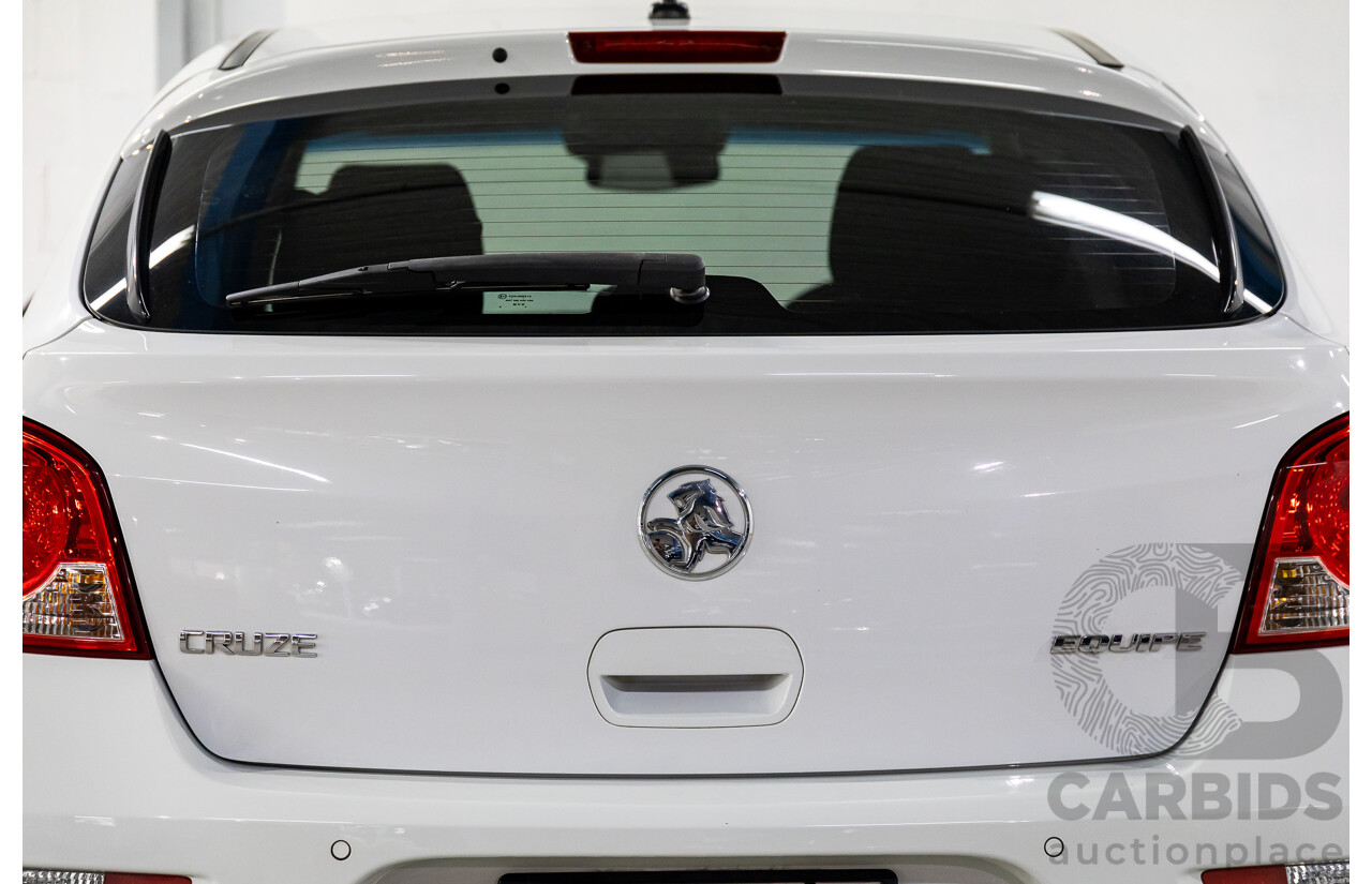 9/2015 Holden Cruze Equipe JH MY15 5d Hatchback White 1.8L