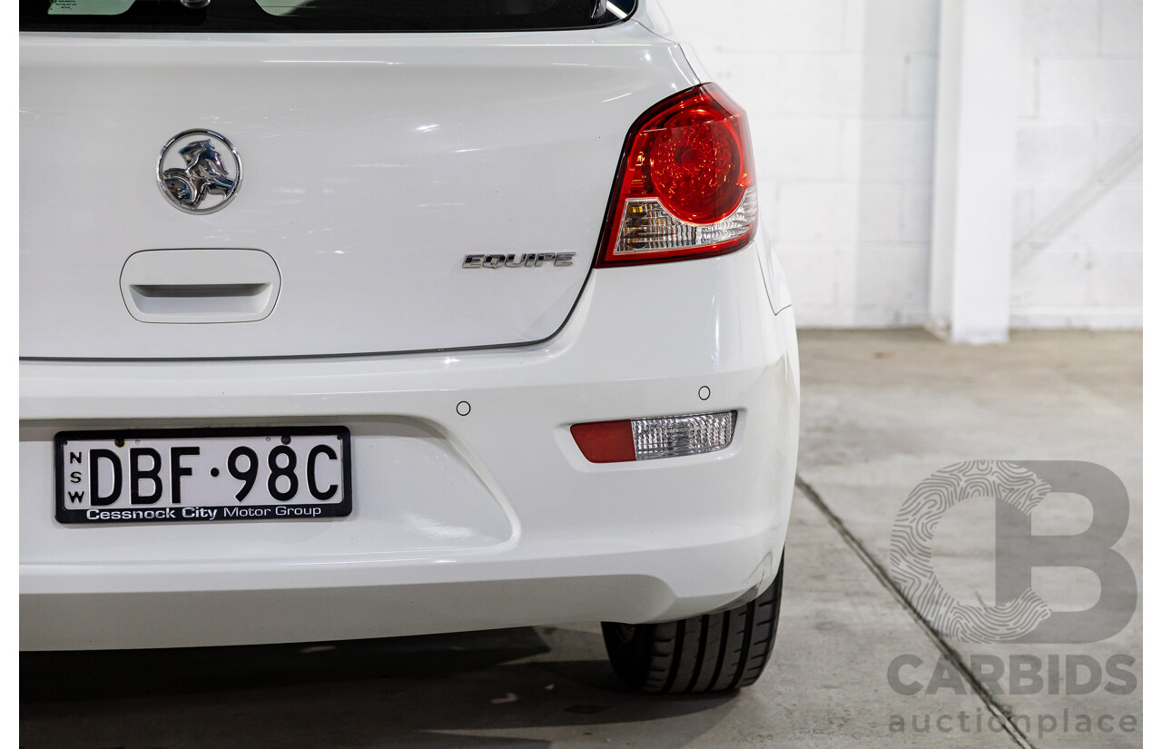 9/2015 Holden Cruze Equipe JH MY15 5d Hatchback White 1.8L