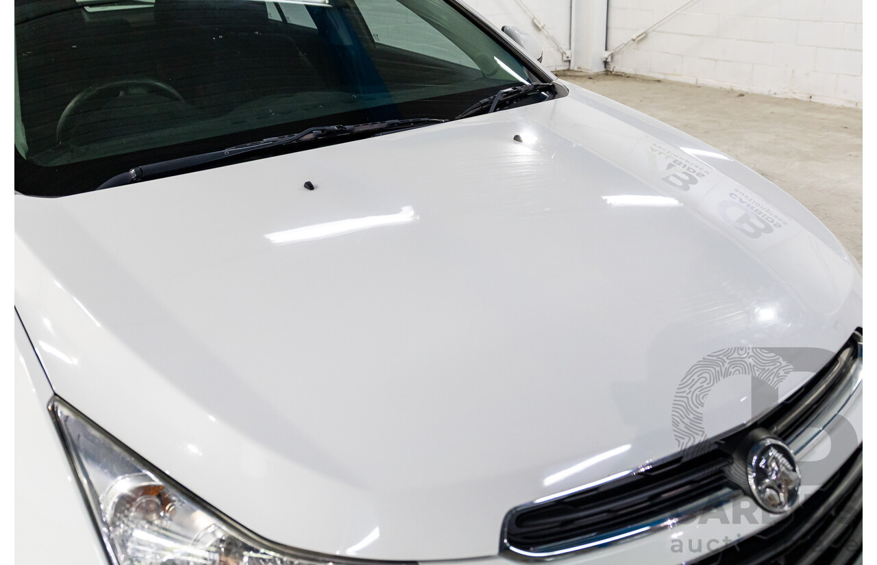 9/2015 Holden Cruze Equipe JH MY15 5d Hatchback White 1.8L