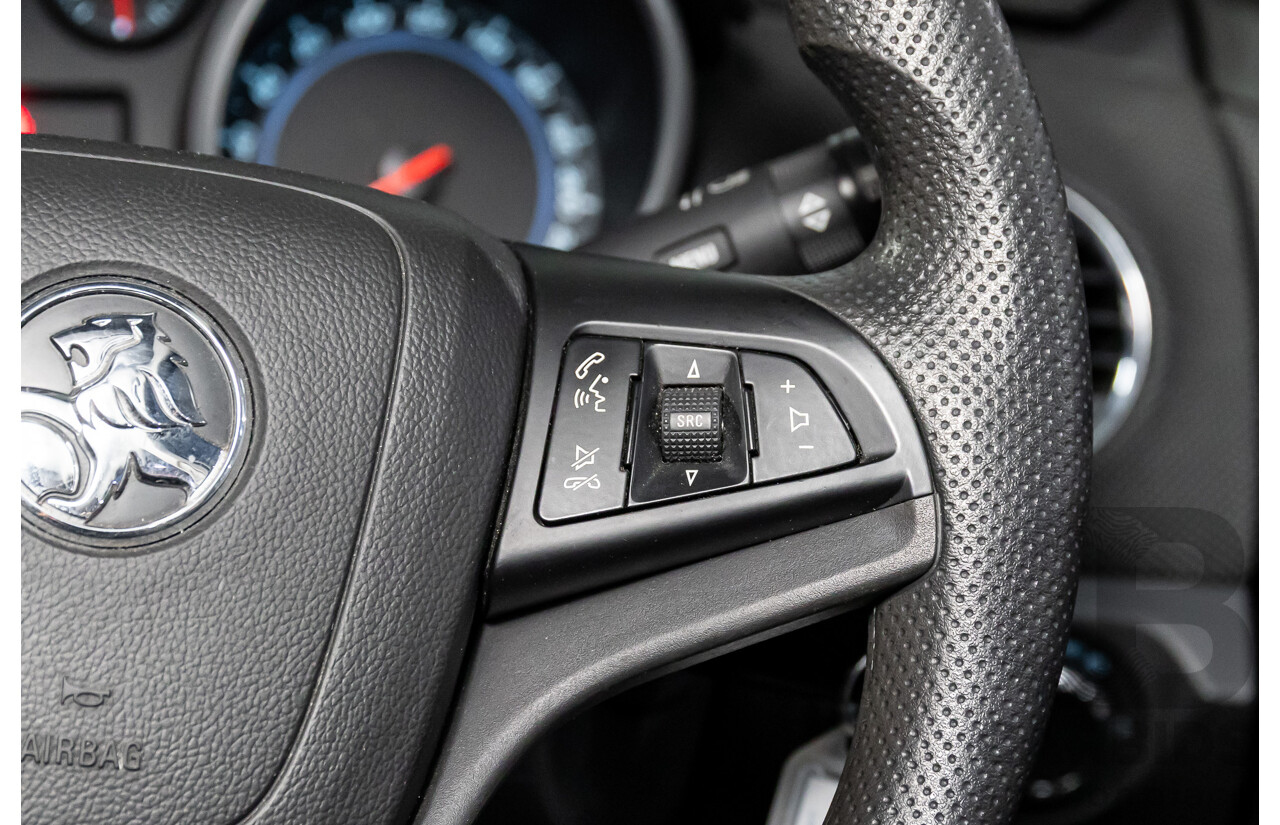 9/2015 Holden Cruze Equipe JH MY15 5d Hatchback White 1.8L