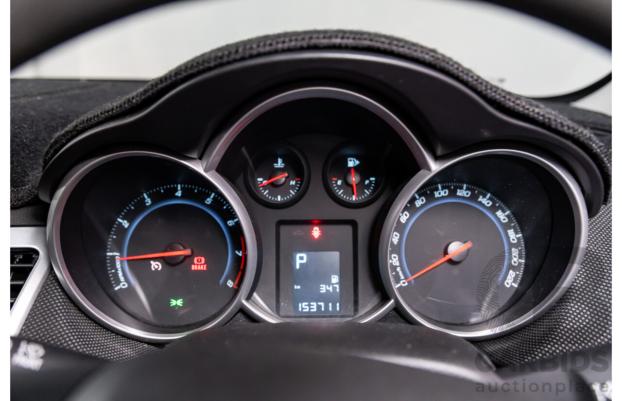 9/2015 Holden Cruze Equipe JH MY15 5d Hatchback White 1.8L