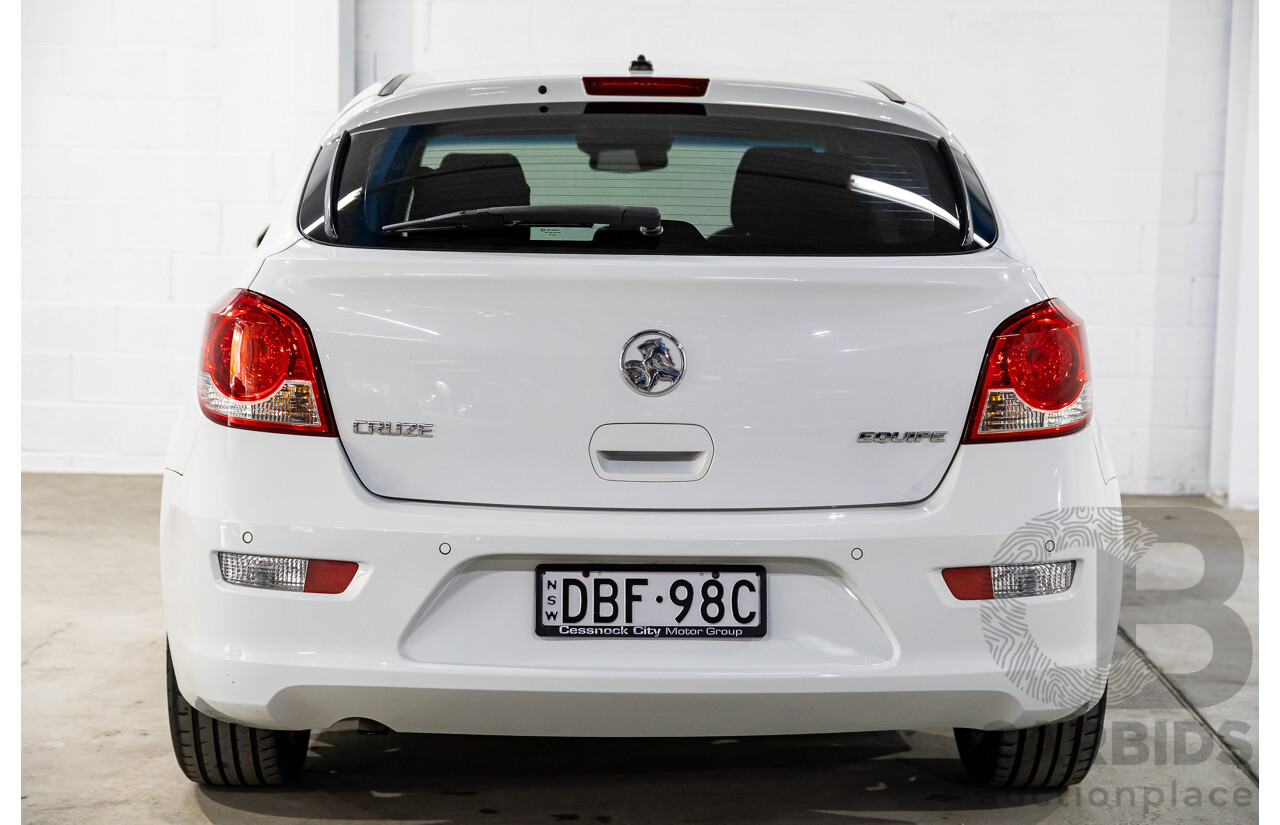 9/2015 Holden Cruze Equipe JH MY15 5d Hatchback White 1.8L