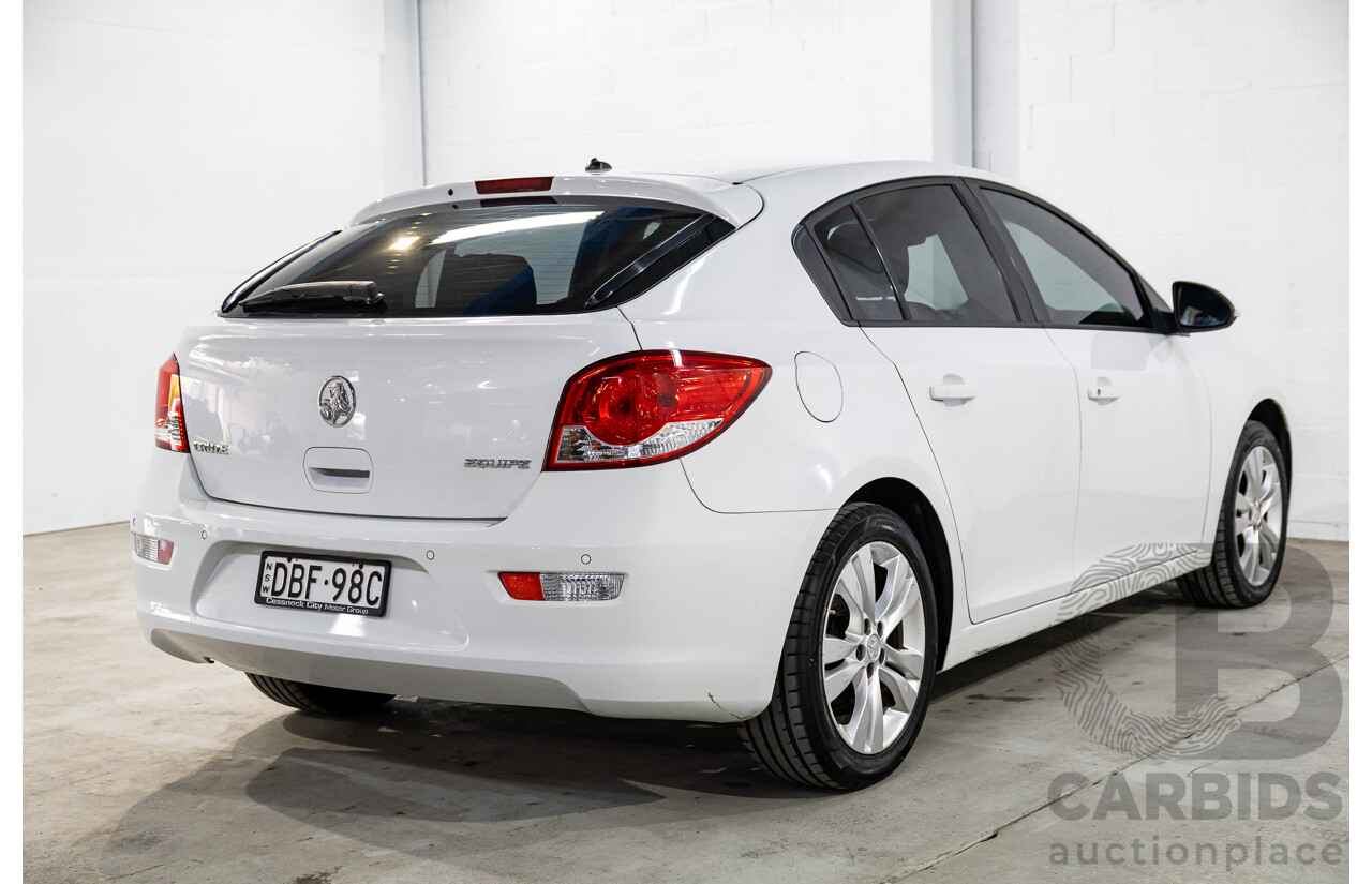 9/2015 Holden Cruze Equipe JH MY15 5d Hatchback White 1.8L