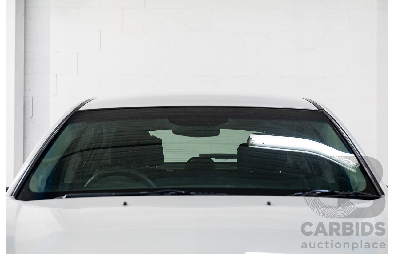 9/2015 Holden Cruze Equipe JH MY15 5d Hatchback White 1.8L