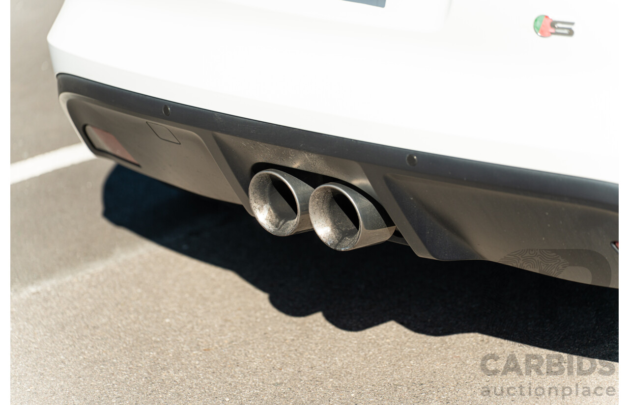 8/2013 Jaguar F-Type X152 2d Roadster Polaris White Supercharged V6 3.0L