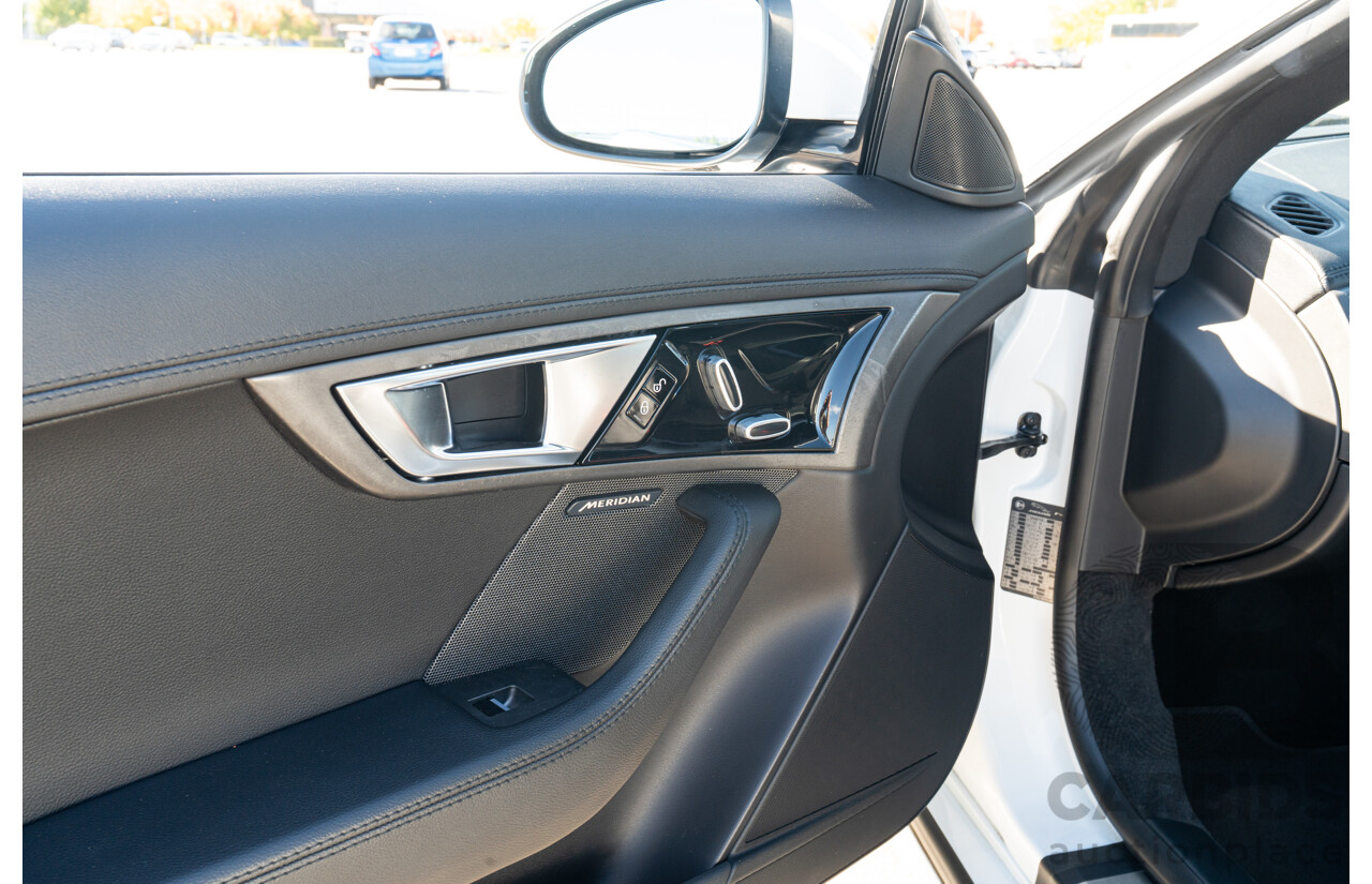 8/2013 Jaguar F-Type X152 2d Roadster Polaris White Supercharged V6 3.0L