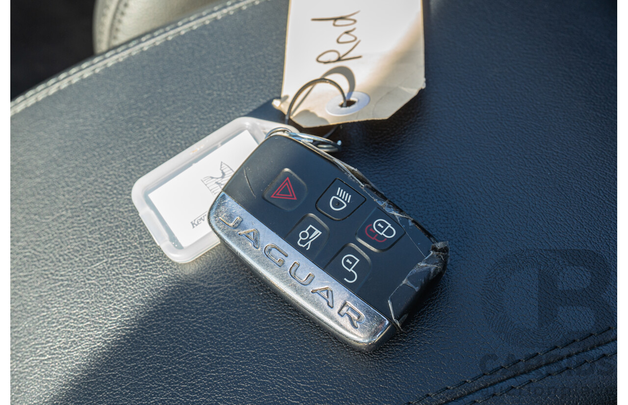 8/2013 Jaguar F-Type X152 2d Roadster Polaris White Supercharged V6 3.0L