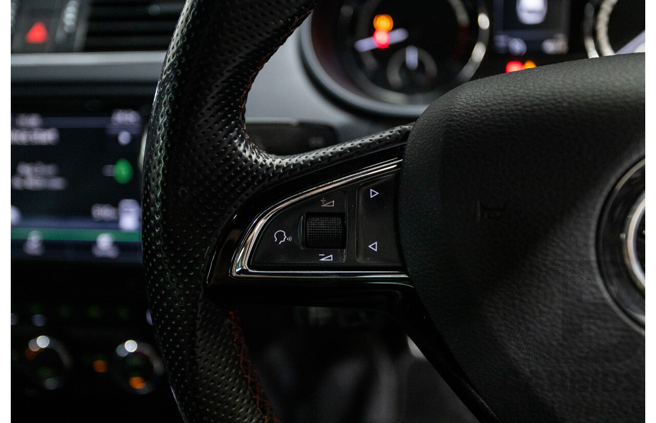 1/2017 Skoda Octavia RS 162 TSI NE MY17 4d Wagon Race Blue Metallic Turbo 2.0L