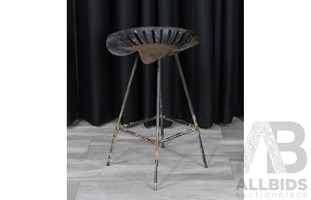 Tractor Seat Bar Stool