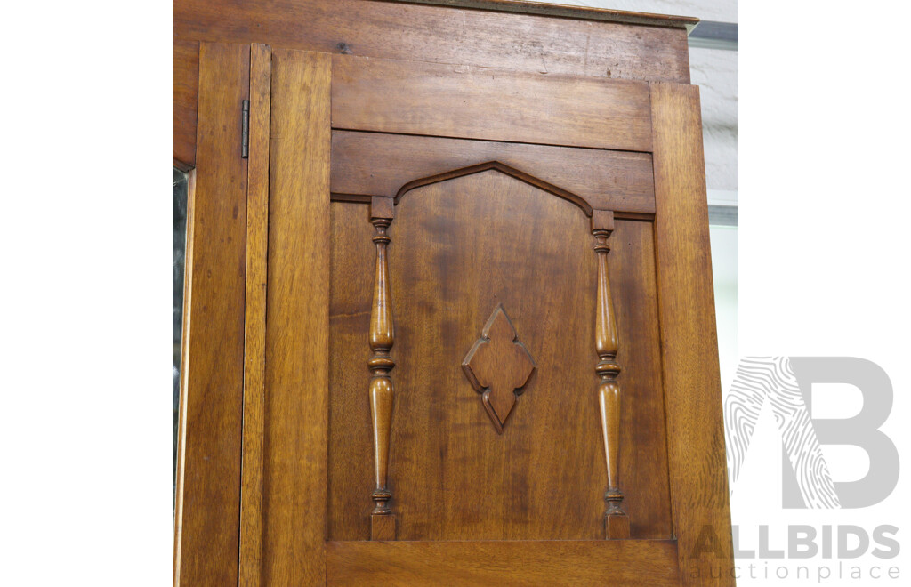 Art Deco Maple Three Door Robe