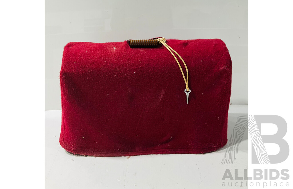 Vintage Singer Electrical Corded Sewing Machine in Wooden Carry Case with Cloth Cover