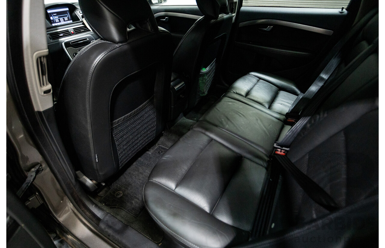 12/2011 Volvo XC70 D5 (AWD) BZ MY11 4d Wagon Oyster Grey Turbo Diesel 2.4L