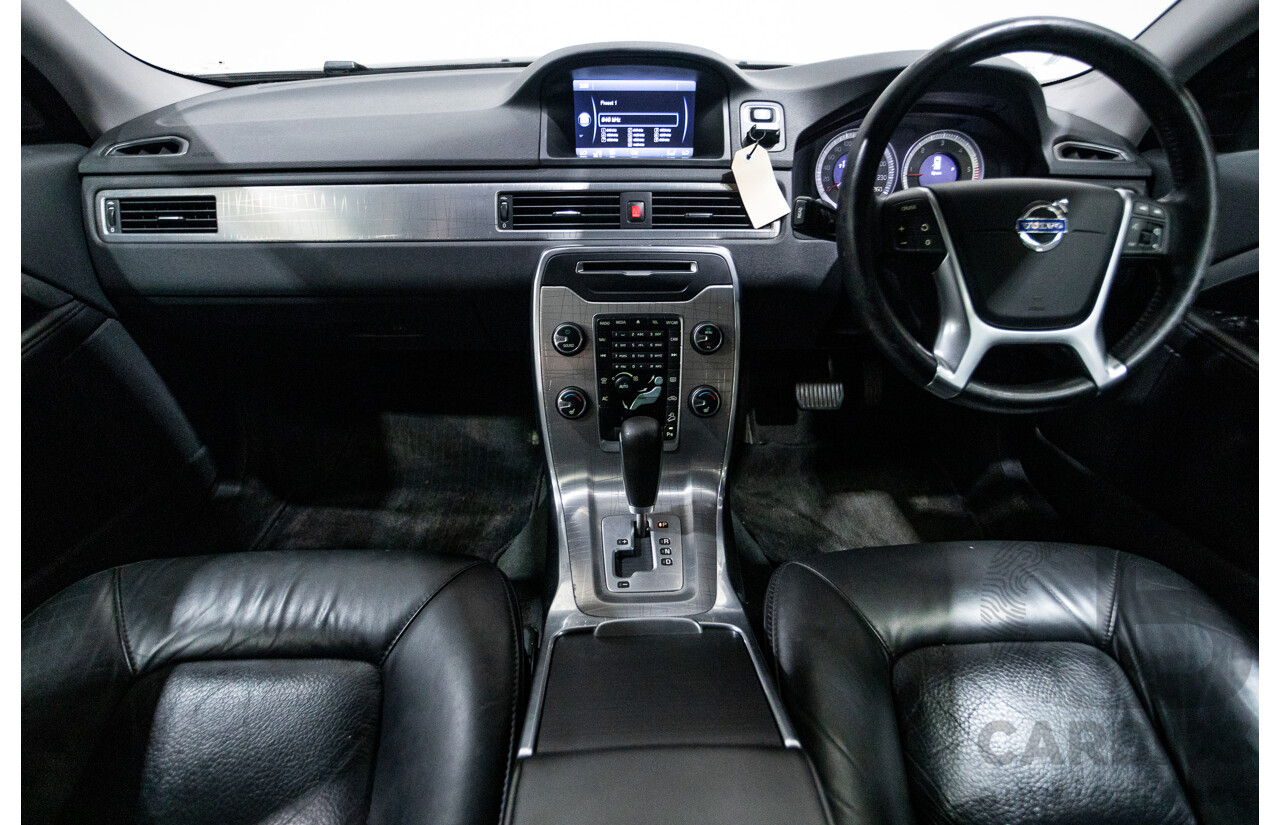 12/2011 Volvo XC70 D5 (AWD) BZ MY11 4d Wagon Oyster Grey Turbo Diesel 2.4L