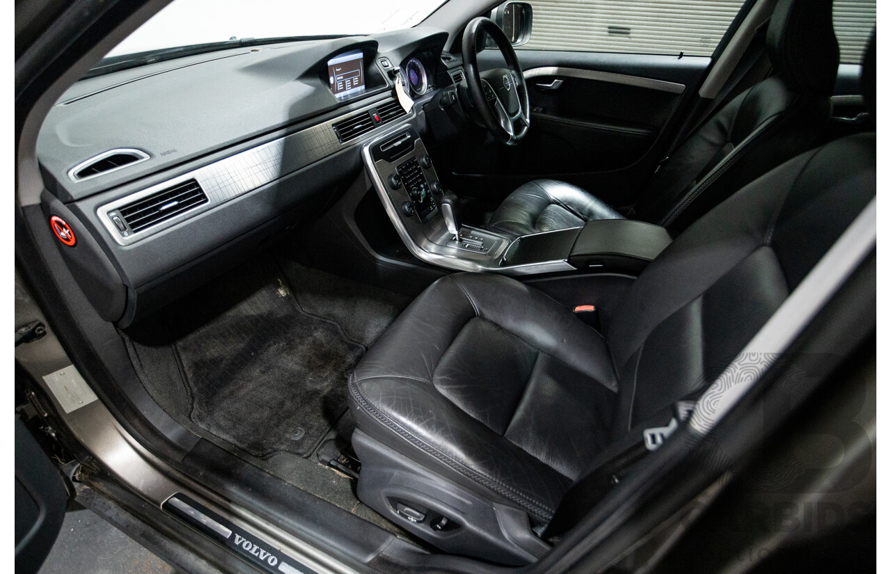 12/2011 Volvo XC70 D5 (AWD) BZ MY11 4d Wagon Oyster Grey Turbo Diesel 2.4L