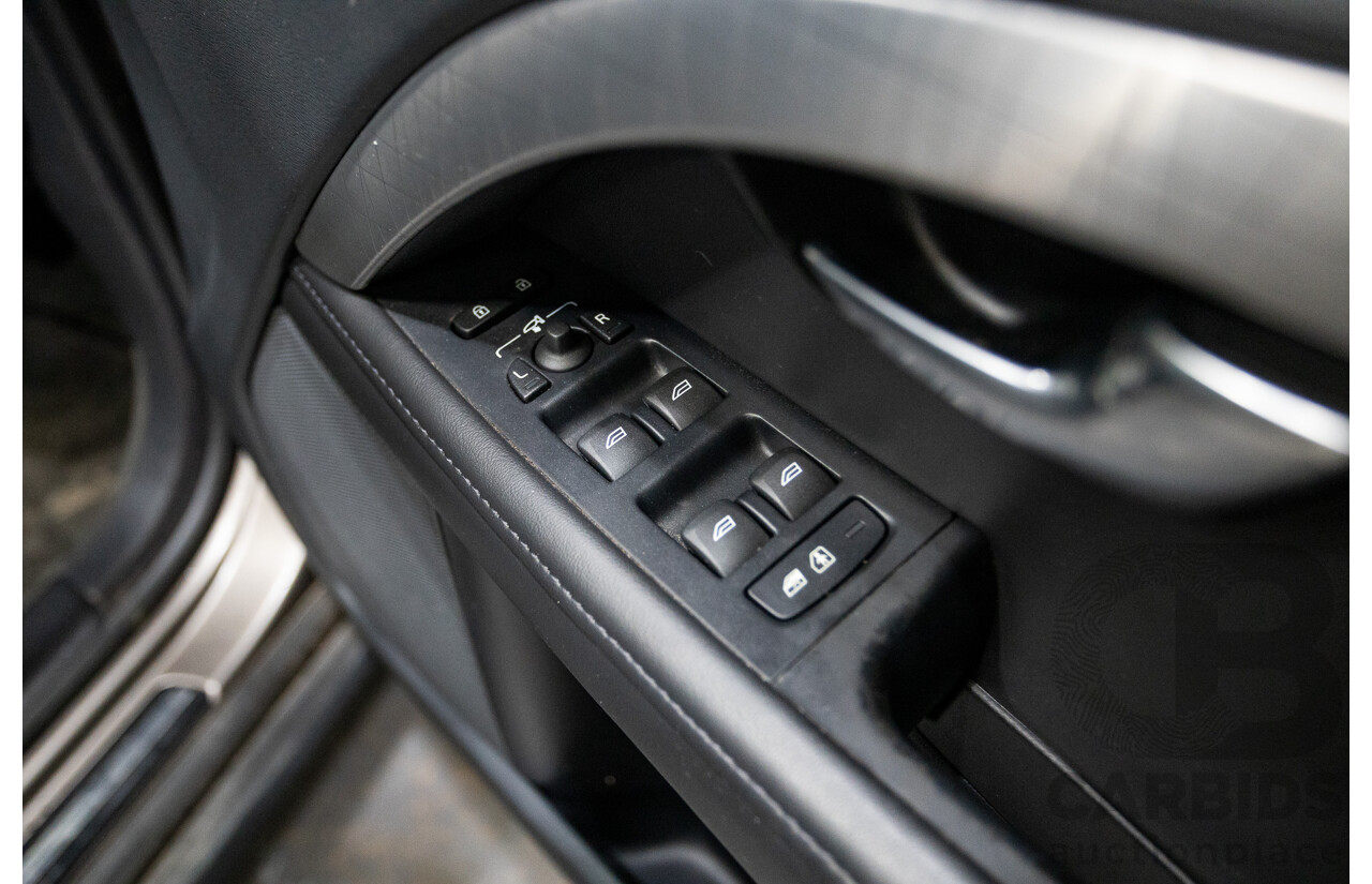 12/2011 Volvo XC70 D5 (AWD) BZ MY11 4d Wagon Oyster Grey Turbo Diesel 2.4L