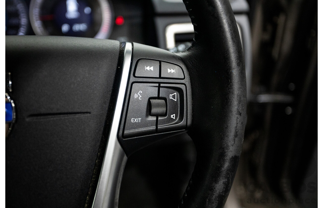 12/2011 Volvo XC70 D5 (AWD) BZ MY11 4d Wagon Oyster Grey Turbo Diesel 2.4L