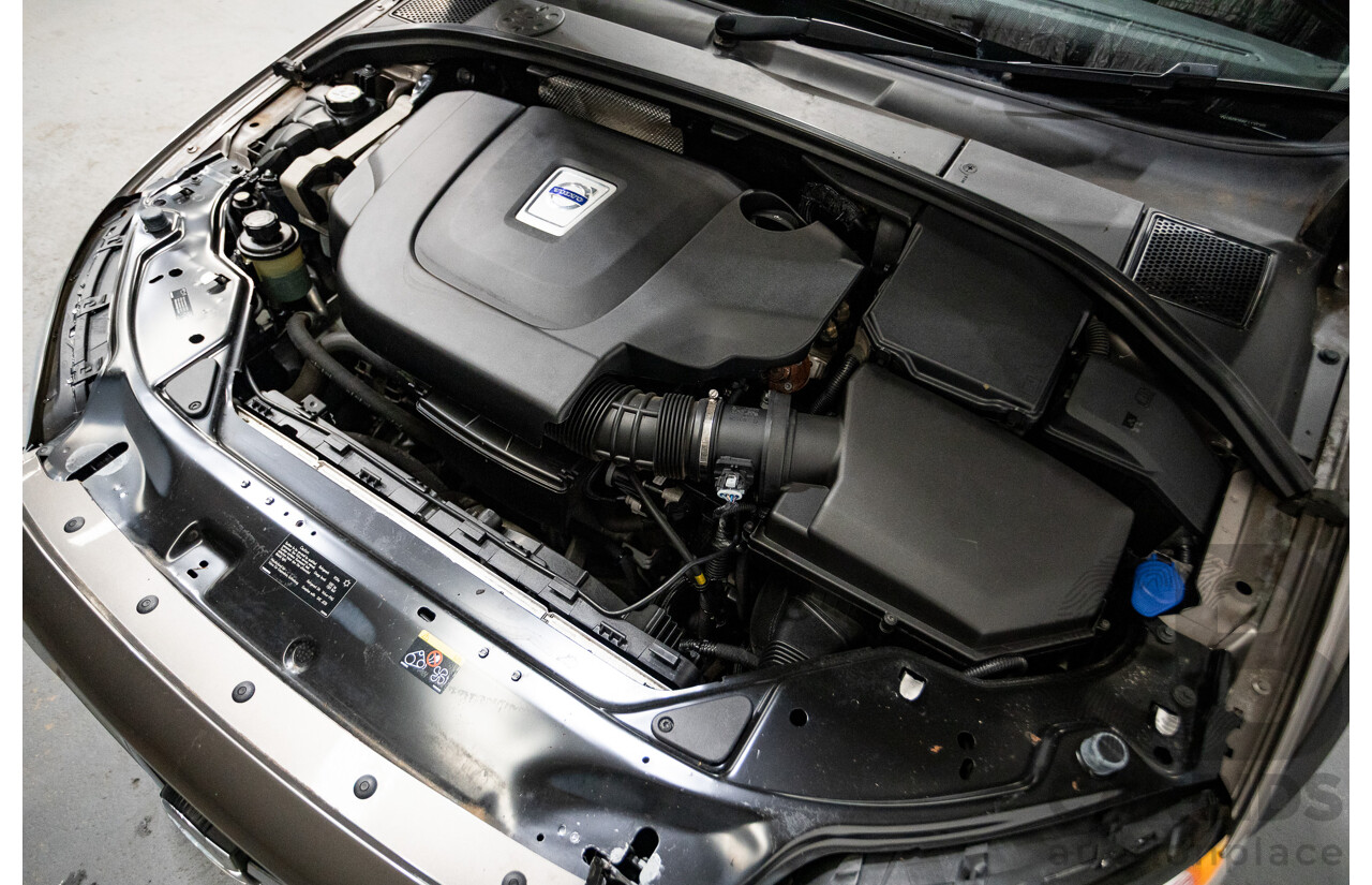 12/2011 Volvo XC70 D5 (AWD) BZ MY11 4d Wagon Oyster Grey Turbo Diesel 2.4L