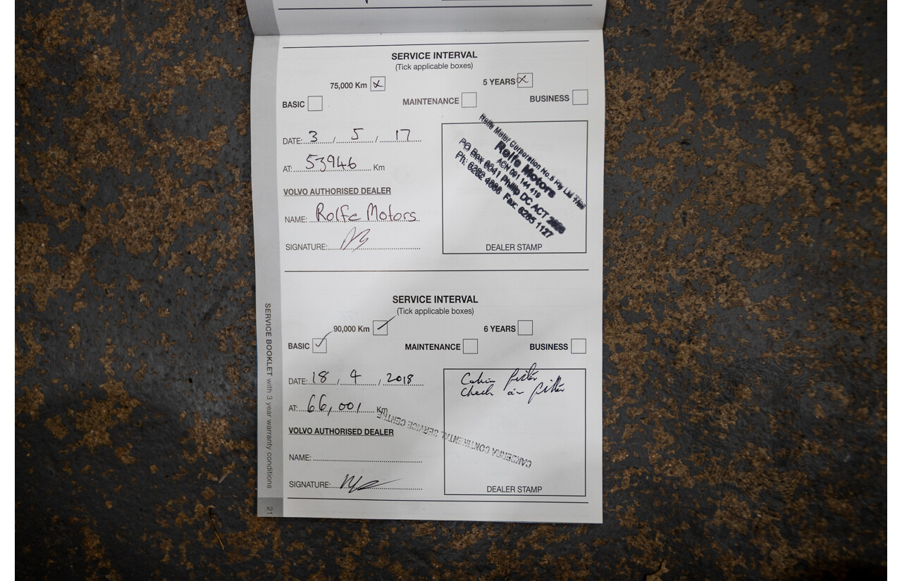 12/2011 Volvo XC70 D5 (AWD) BZ MY11 4d Wagon Oyster Grey Turbo Diesel 2.4L