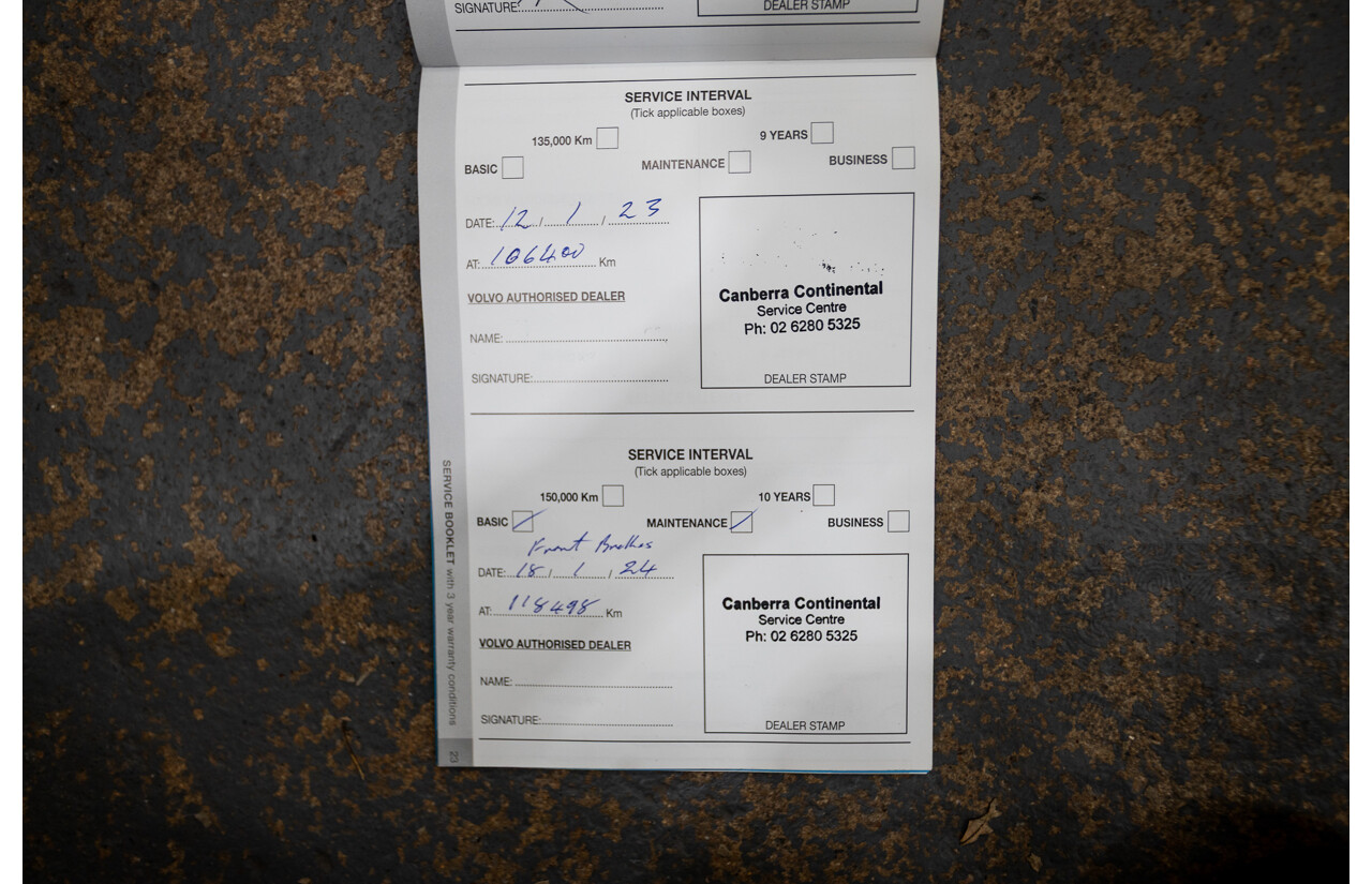 12/2011 Volvo XC70 D5 (AWD) BZ MY11 4d Wagon Oyster Grey Turbo Diesel 2.4L