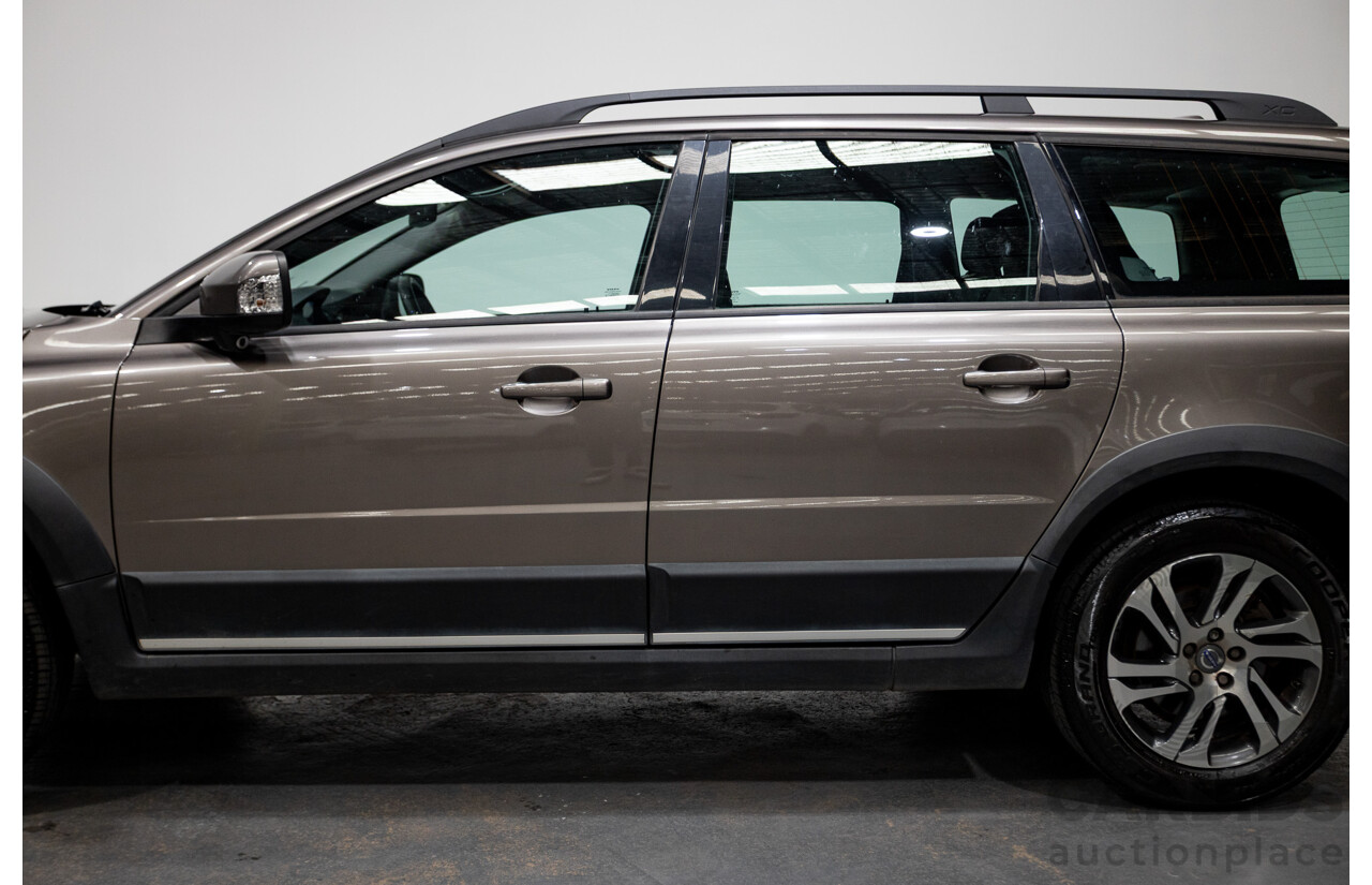 12/2011 Volvo XC70 D5 (AWD) BZ MY11 4d Wagon Oyster Grey Turbo Diesel 2.4L