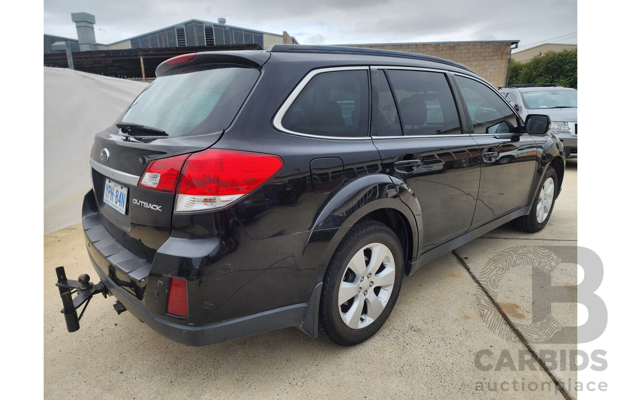8/2009 Subaru Outback 3.6R Premium MY10 4d Wagon Black 3.6L