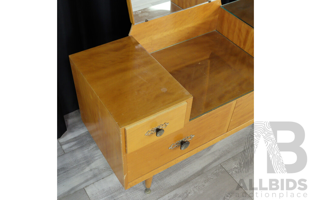 Modern Four Drawer Mirrored Back Dressing Table