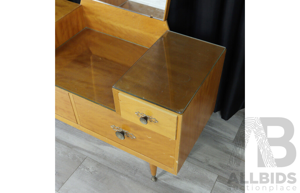Modern Four Drawer Mirrored Back Dressing Table