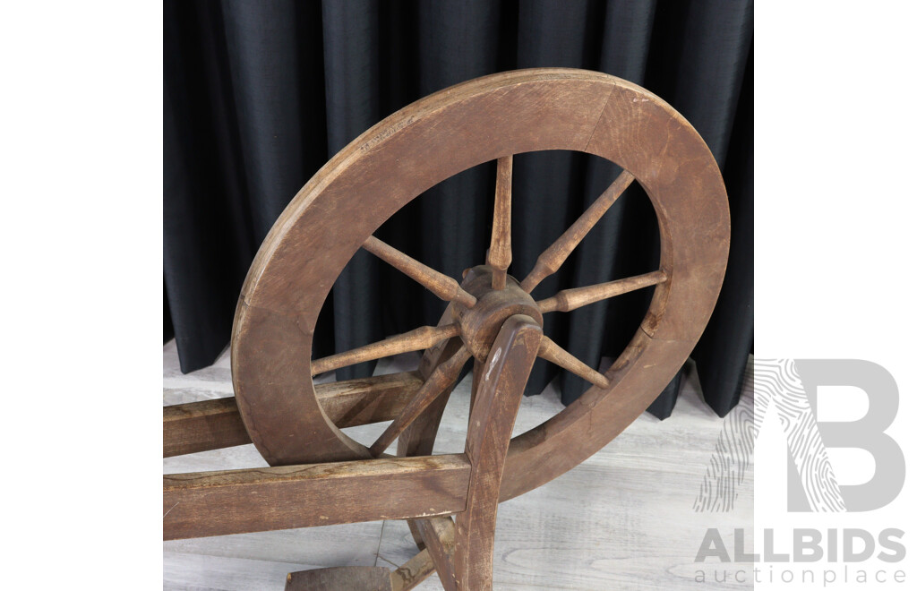 Rustic Timber Spinning Wheel - Lot 1603961 | ALLBIDS