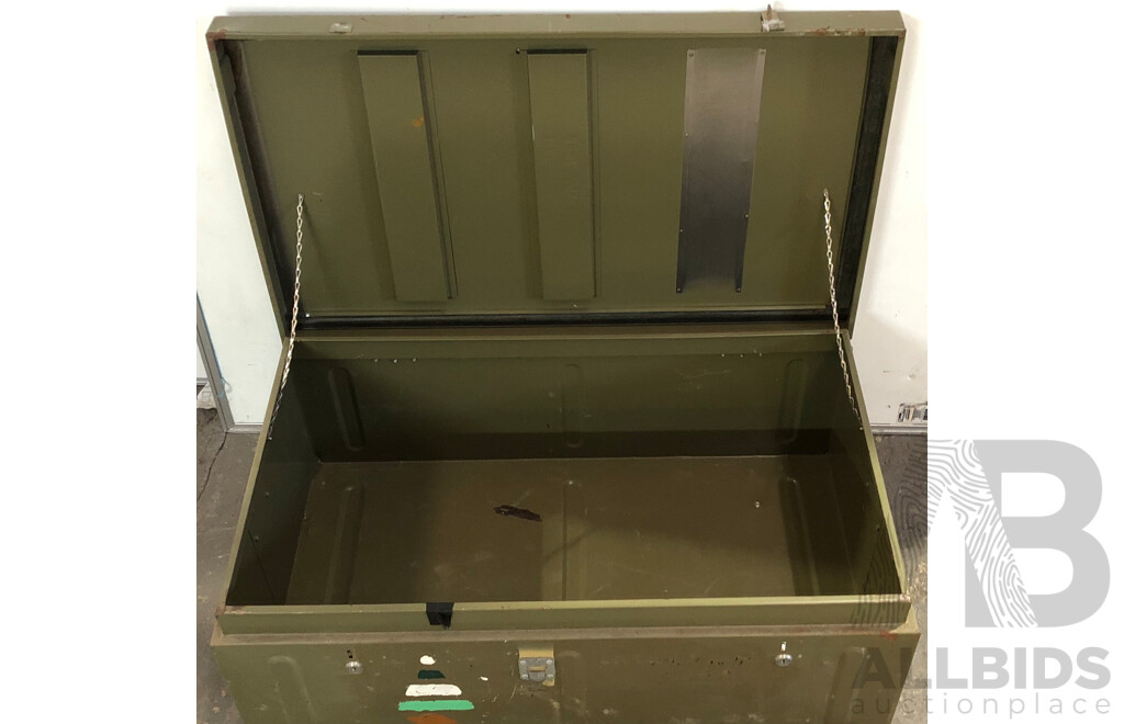 Metal Military Foot Locker