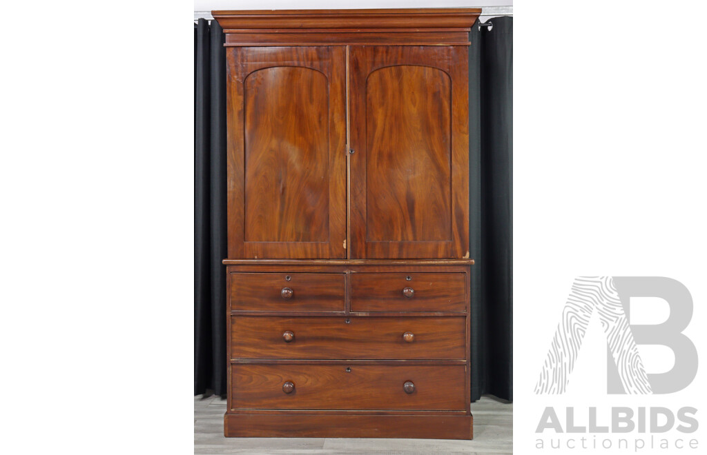 Victorian Flame Mahogany Gentlemans Press on Chest