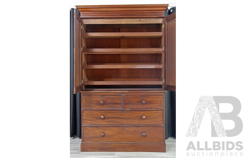 Victorian Flame Mahogany Gentlemans Press on Chest